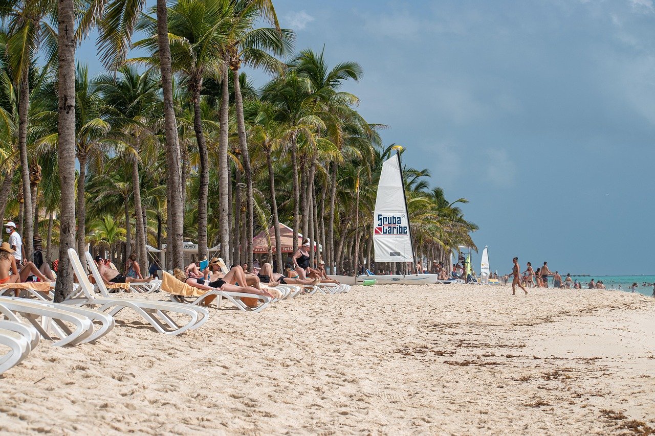 Equipo de Viajes en Oferta en oficina